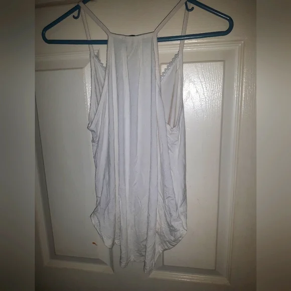 💌 5 for 15 - Small - White Shein Camisole Tank Top - Picture 4 of 6